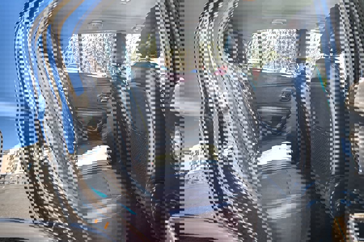 Used 2019 Chevrolet Trax LT w/ LT Convenience Package image 15