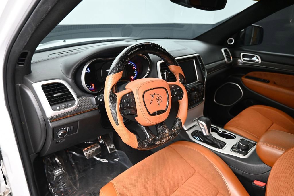 Used 2018 Jeep Grand Cherokee Trackhawk AWD/4WD image 18