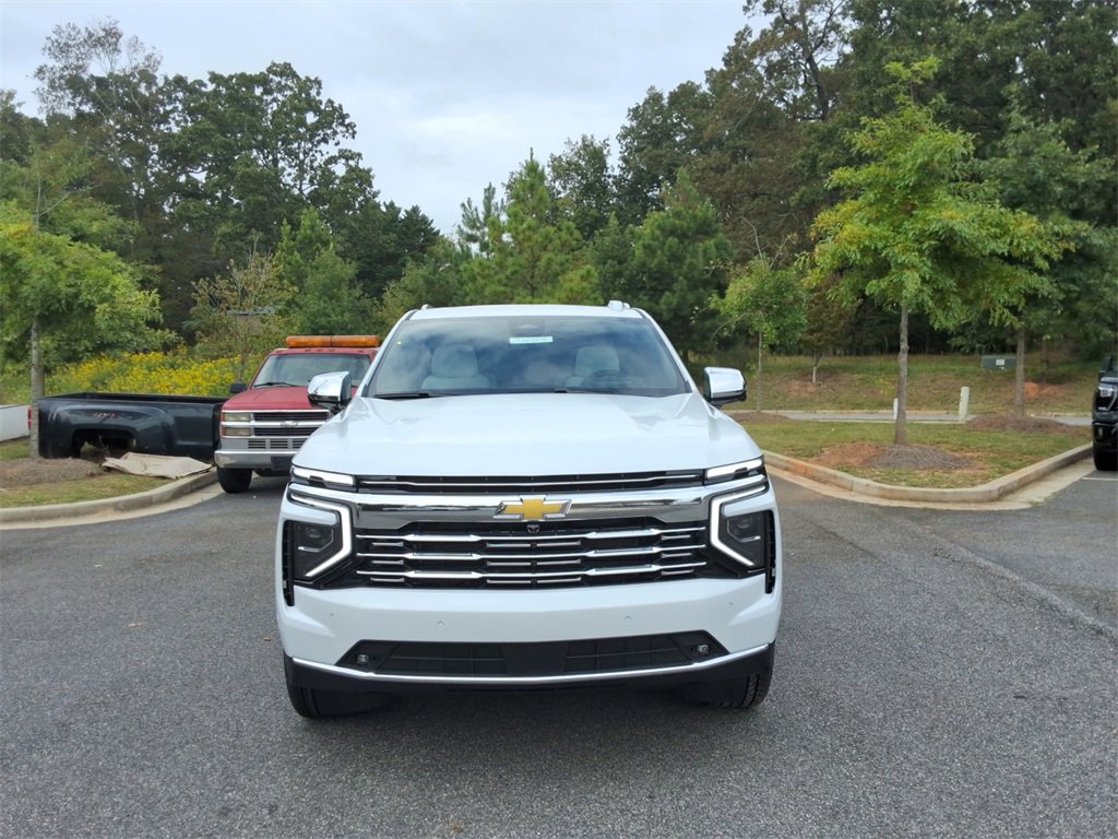 New 2026 Chevrolet Suburban Premier image 2