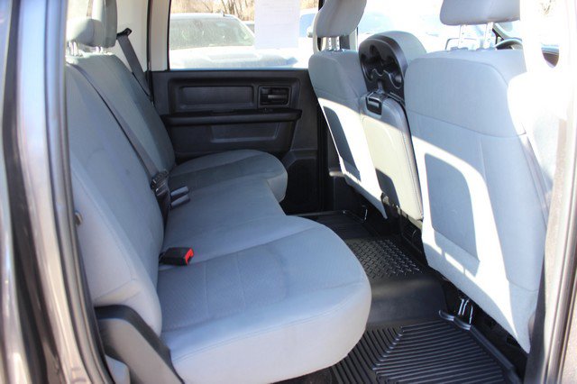 Used 2018 RAM 1500 Express w/ Express Value Package image 11