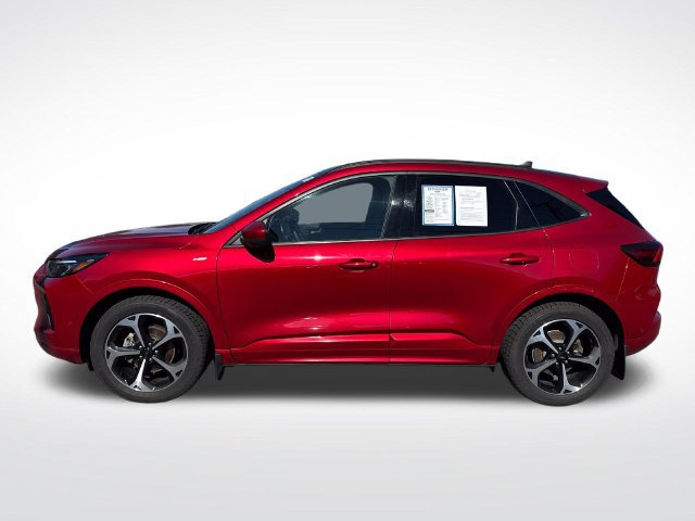 Used 2023 Ford Escape ST-Line Elite w/ Premium Technology Package AWD/4WD image 2