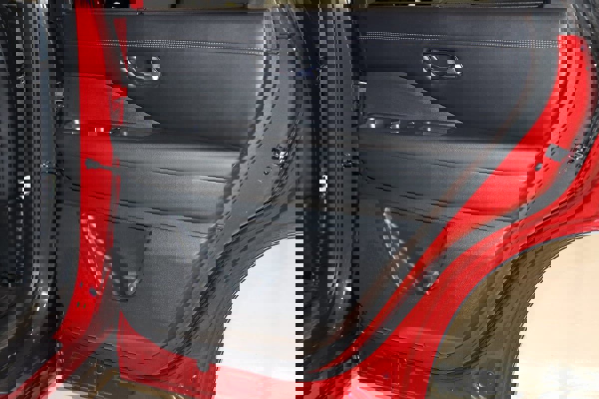 Used 2022 Nissan Pathfinder Platinum w/ Cargo Package image 63