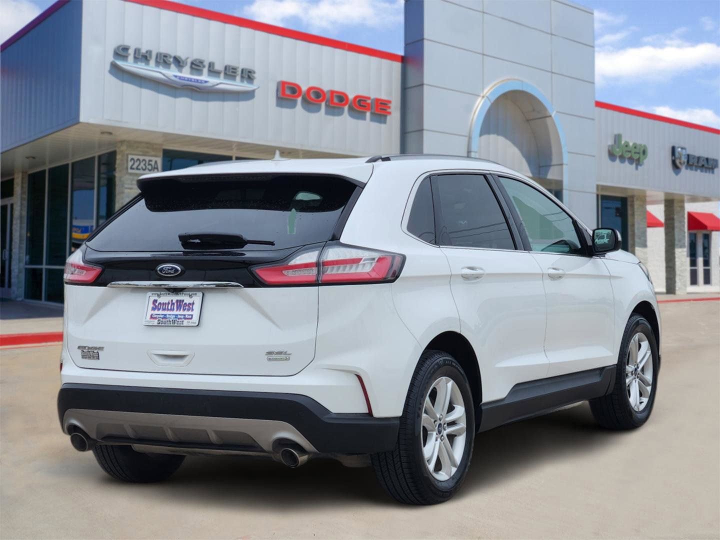 Used 2020 Ford Edge SEL FWD image 5