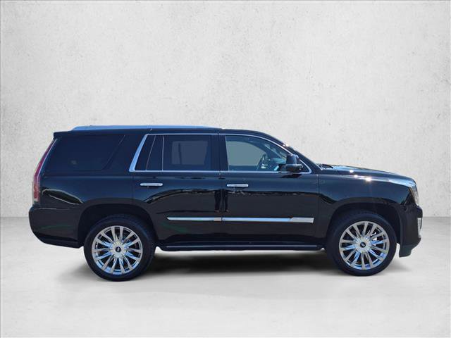 Used 2019 Cadillac Escalade Platinum AWD/4WD image 4