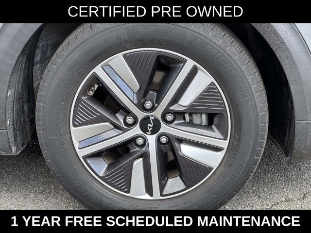 Used 2022 Kia Niro EX Premium FWD image 7