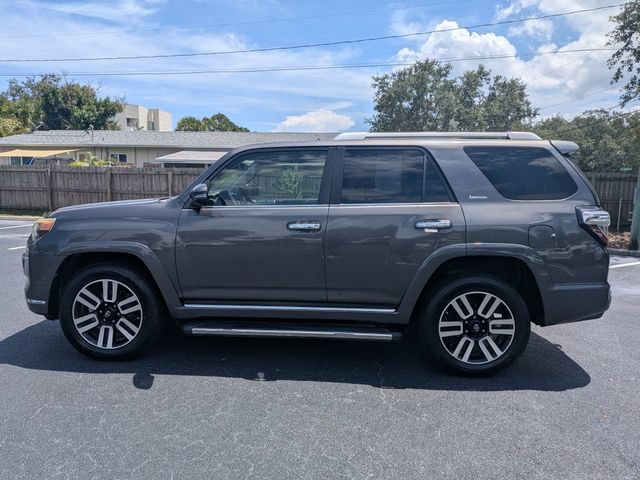 Used 2017 Toyota 4Runner Limited AWD/4WD image 7