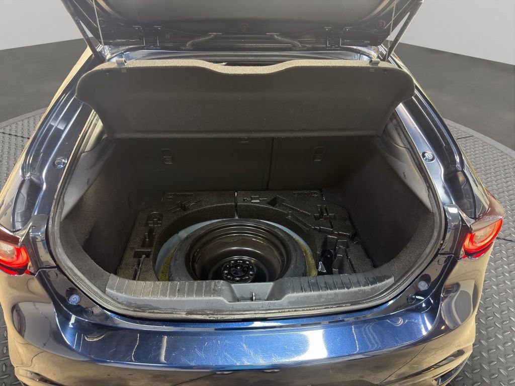 Used 2022 MAZDA MAZDA3 s FWD image 19