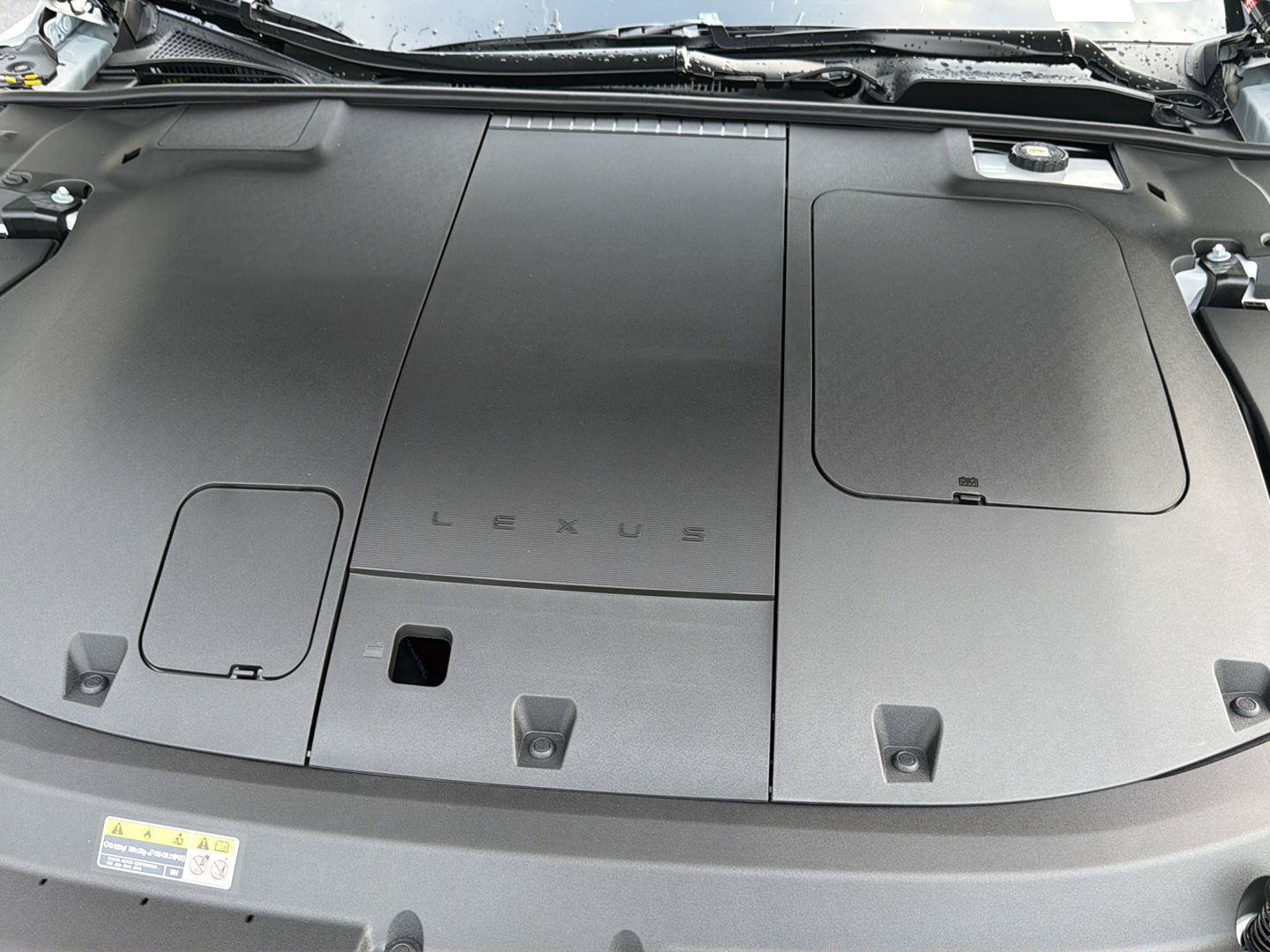 New 2026 Lexus ES 350e w/ Accessory Package (Z2) FWD image 36