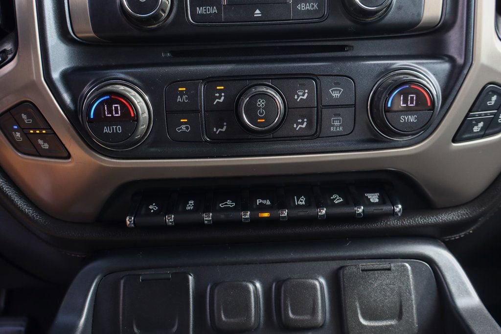 Used 2016 GMC Sierra 2500 Denali w/ Duramax Plus Package image 39