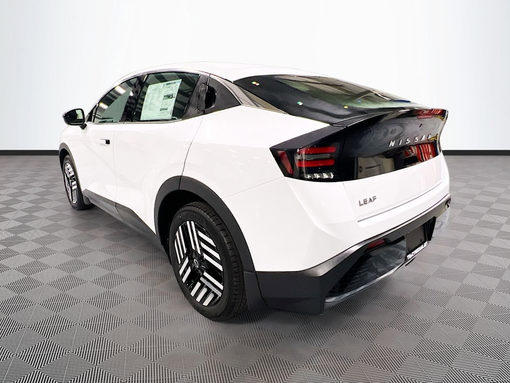 New 2026 Nissan Leaf SV+ w/ Illuminated Package FWD image 5