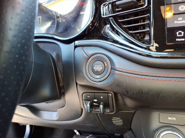 Used 2025 Dodge Durango GT AWD/4WD image 26