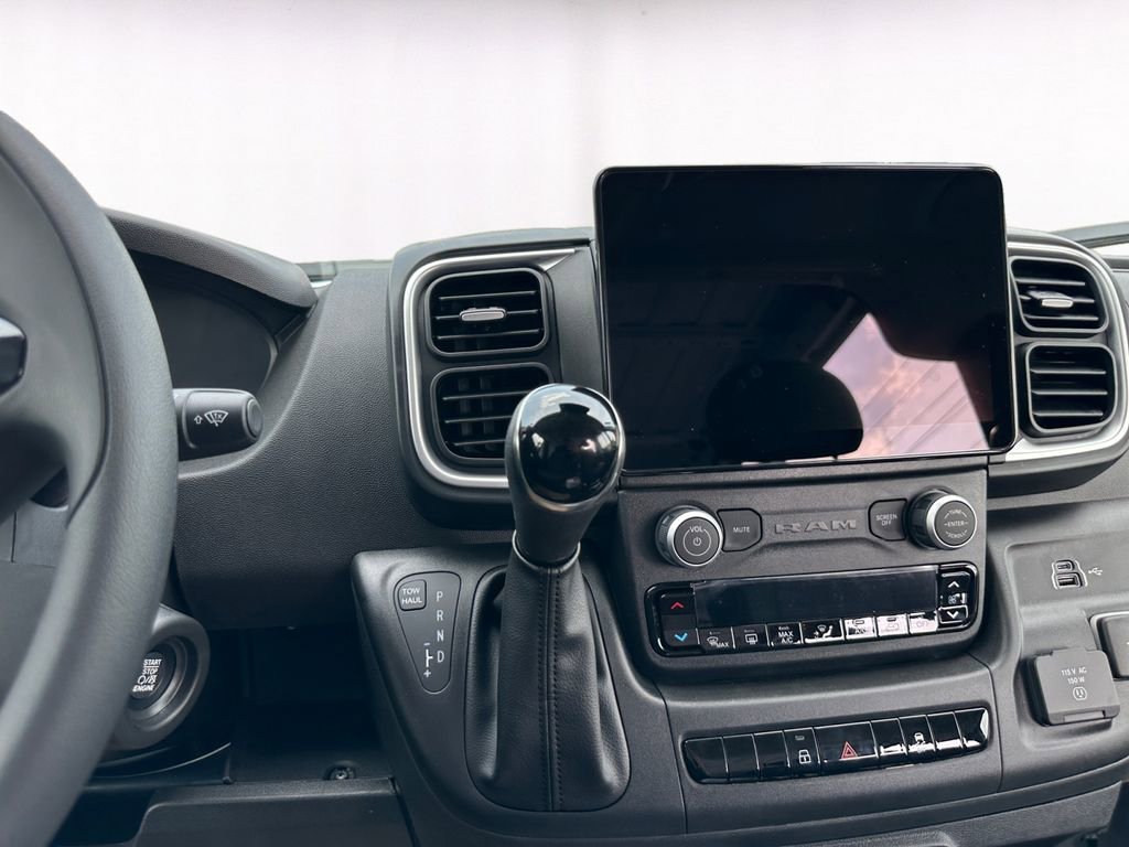 New 2025 RAM ProMaster 2500 w/ Quick Order Package 22G SLT image 11