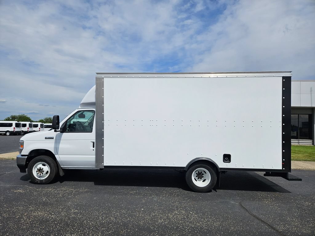 New 2026 Ford E-350 and Econoline 350 Super Duty w/ Shuttle Bus Prep Package