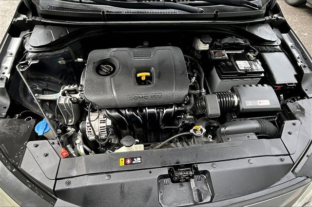 Used 2019 Hyundai Elantra SEL image 9