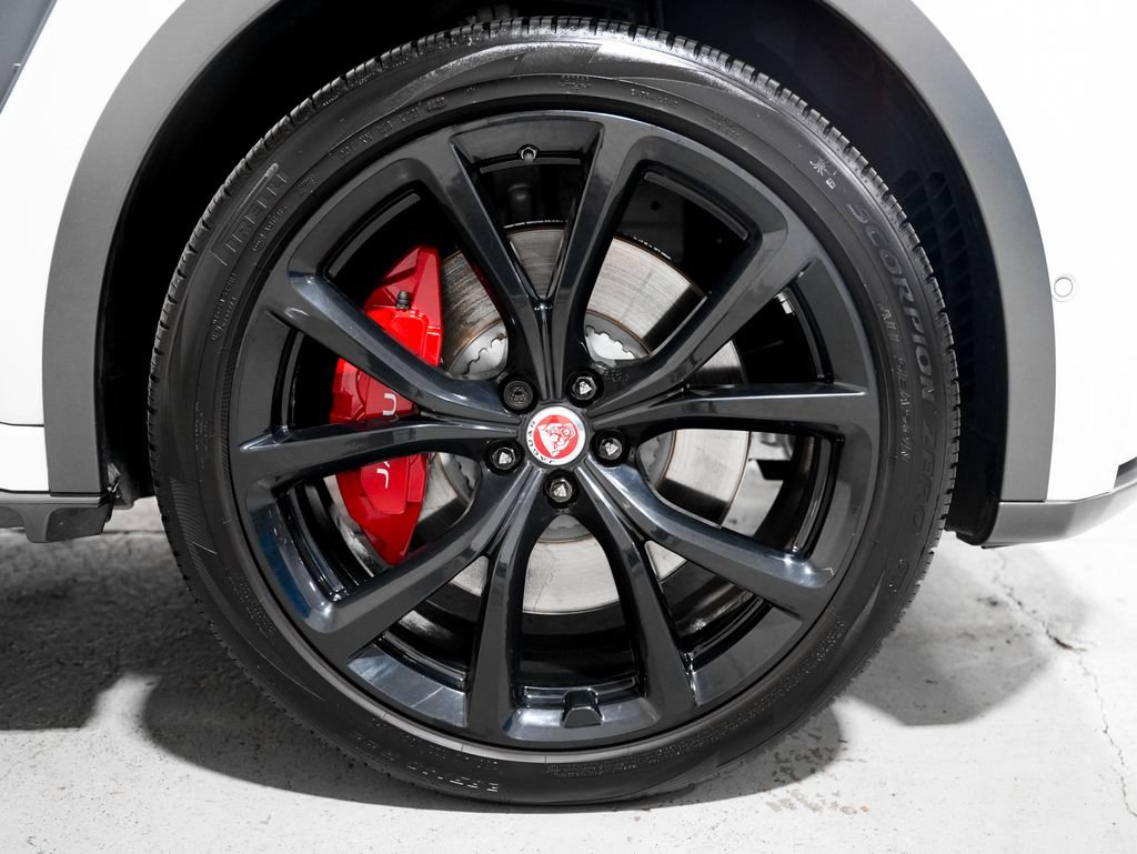 Used 2020 Jaguar F-PACE SVR AWD/4WD image 43