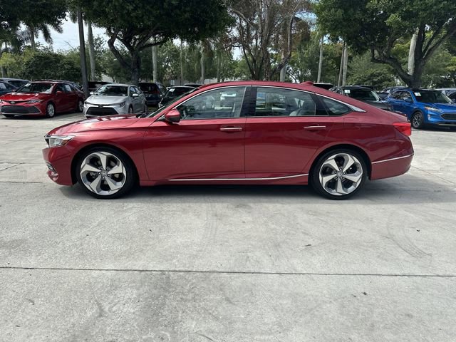 Used 2018 Honda Accord Touring image 14