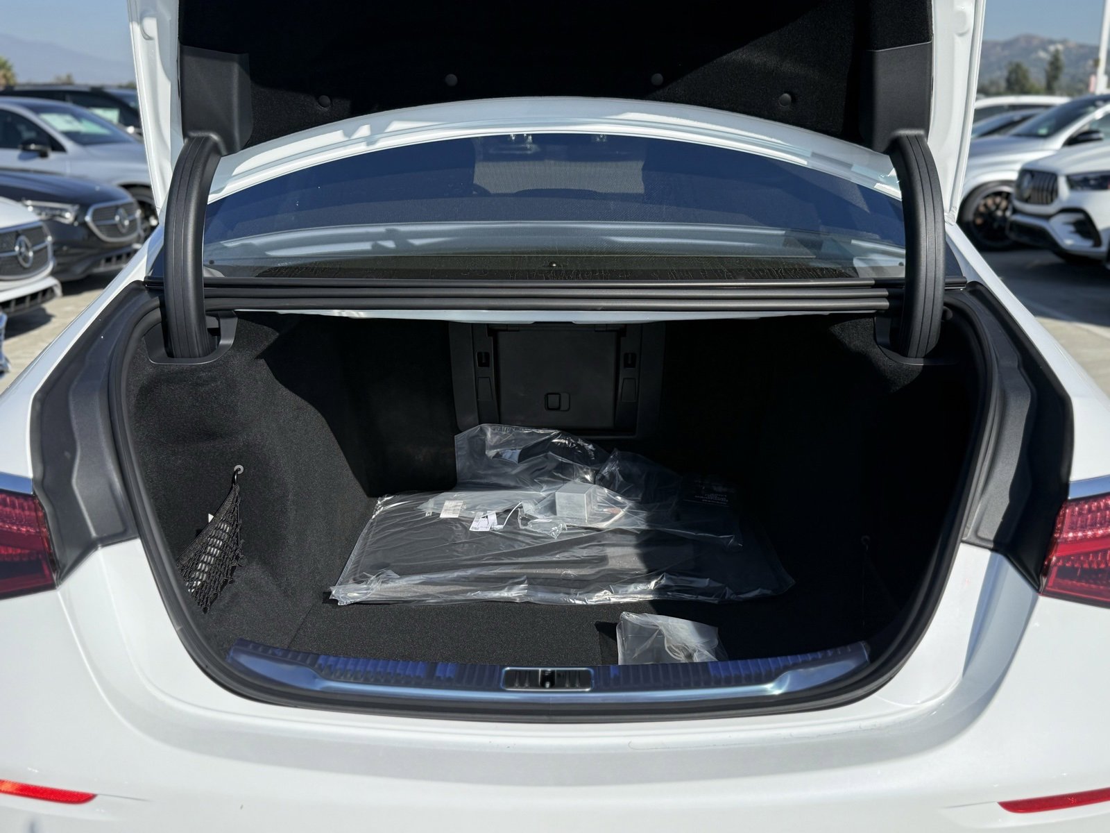 New 2026 Mercedes-Benz S 580 4MATIC Sedan image 11