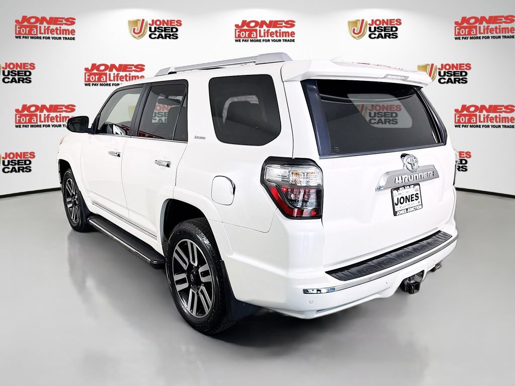Used 2018 Toyota 4Runner Limited AWD/4WD image 2