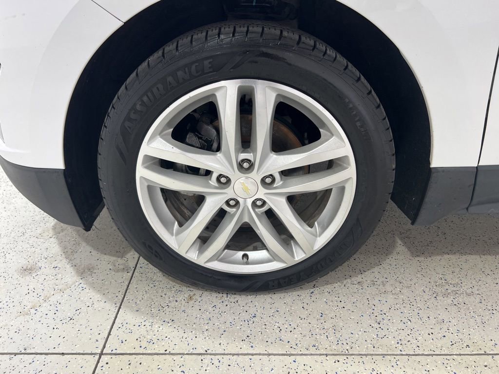 Used 2019 Chevrolet Equinox Premier FWD image 30