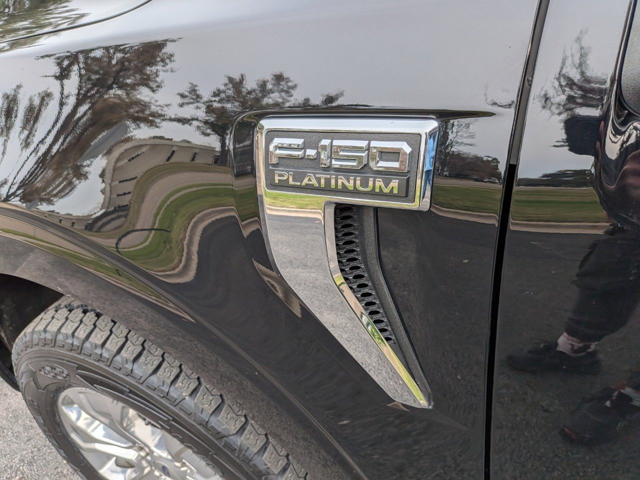 Used 2022 Ford F150 Platinum w/ Equipment Group 701A High image 31