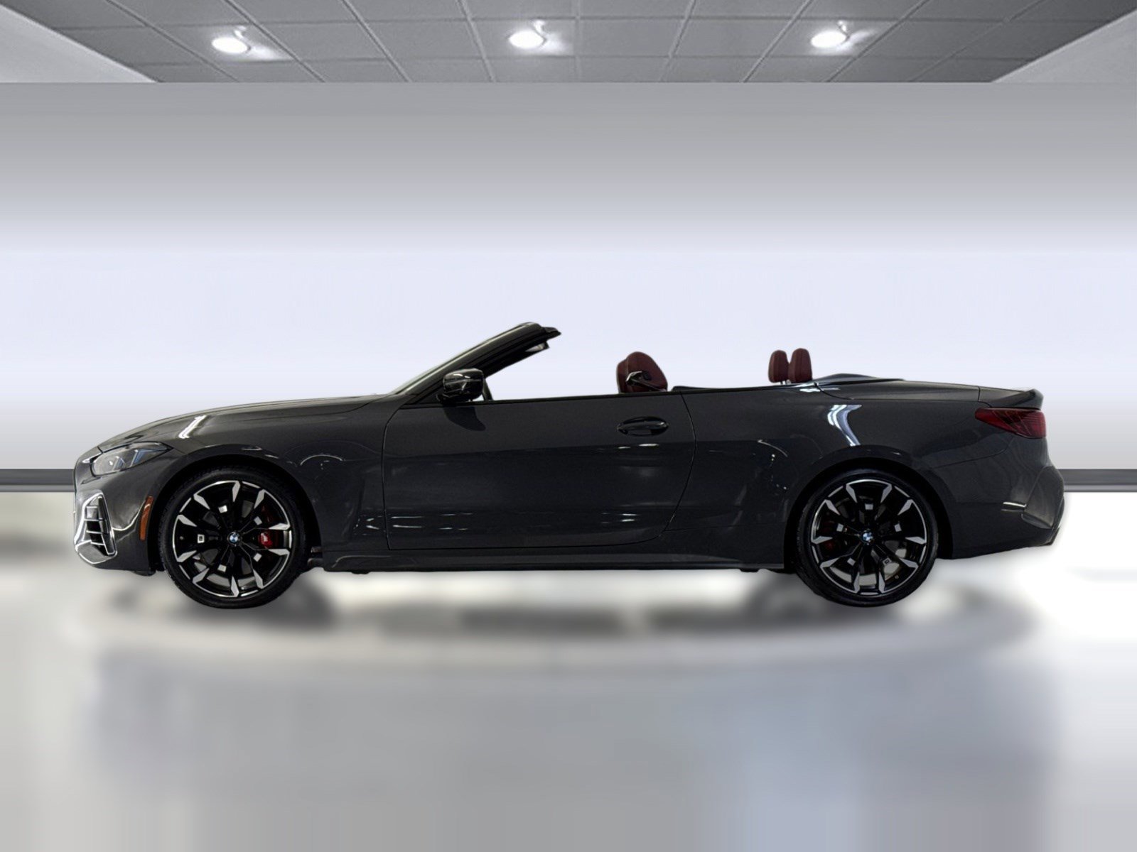 Used 2025 BMW 430i Convertible w/ M Sport Package RWD image 2