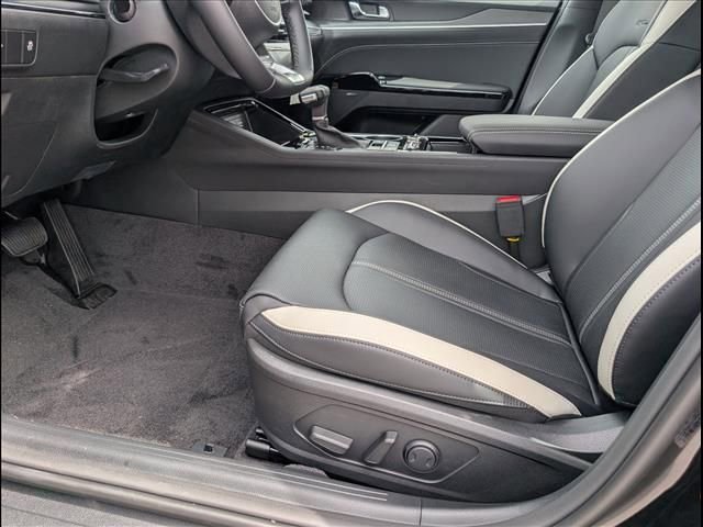 New 2026 Kia K5 GT-Line FWD image 8