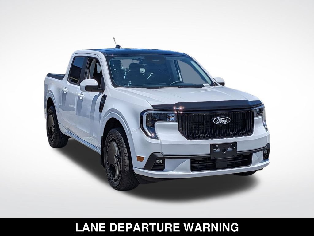 Used 2025 Ford Maverick Lobo AWD/4WD image 2