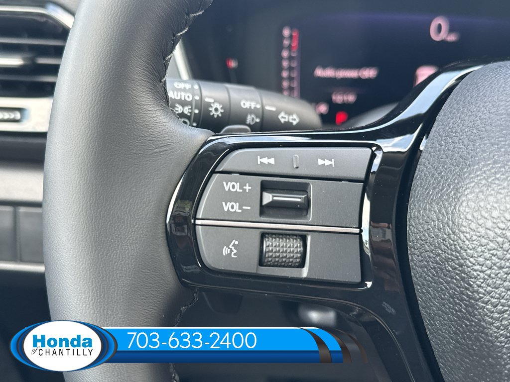 New 2026 Honda Pilot Touring image 12
