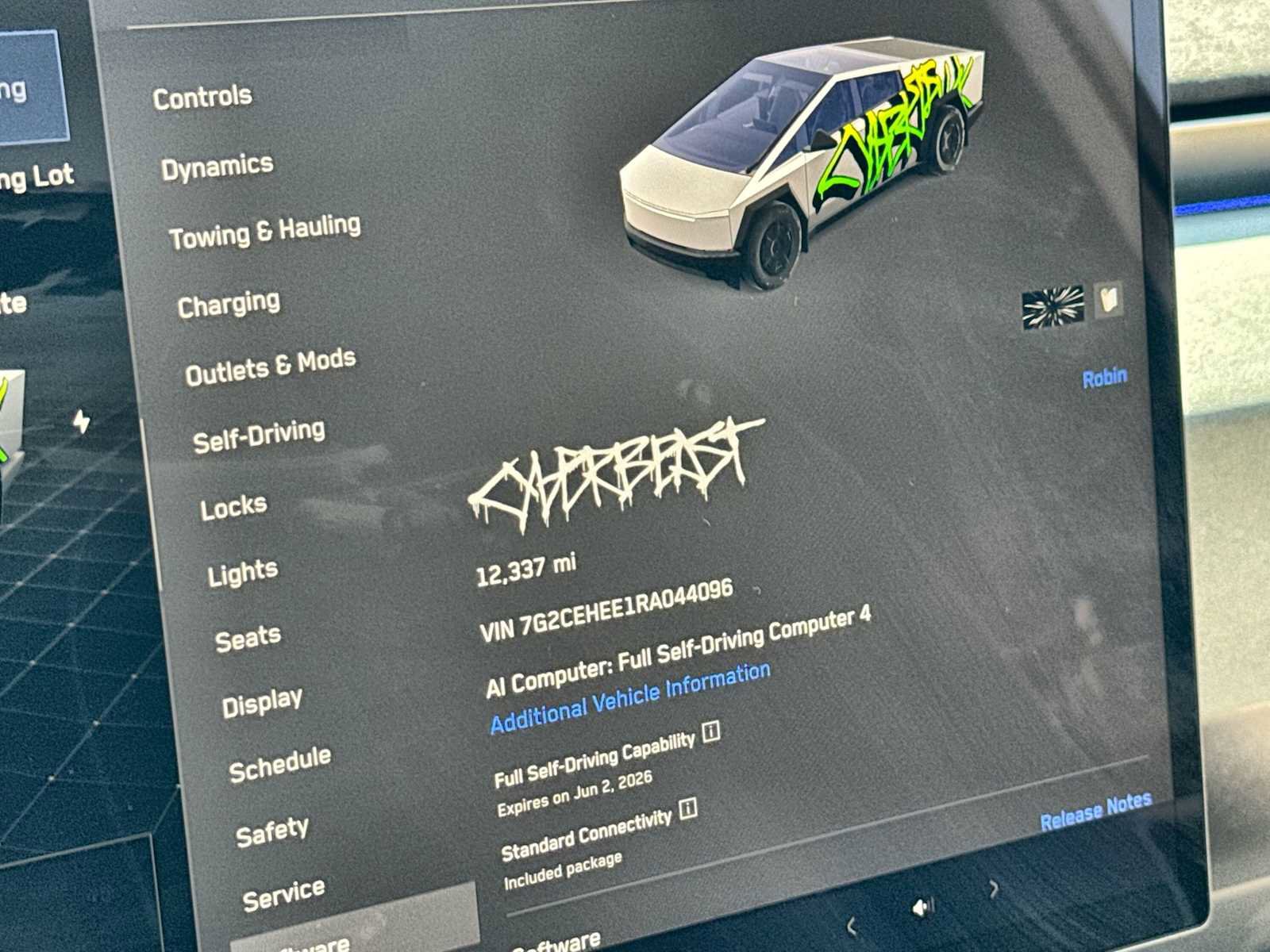 Used 2024 Tesla Cybertruck Cyberbeast AWD/4WD image 24