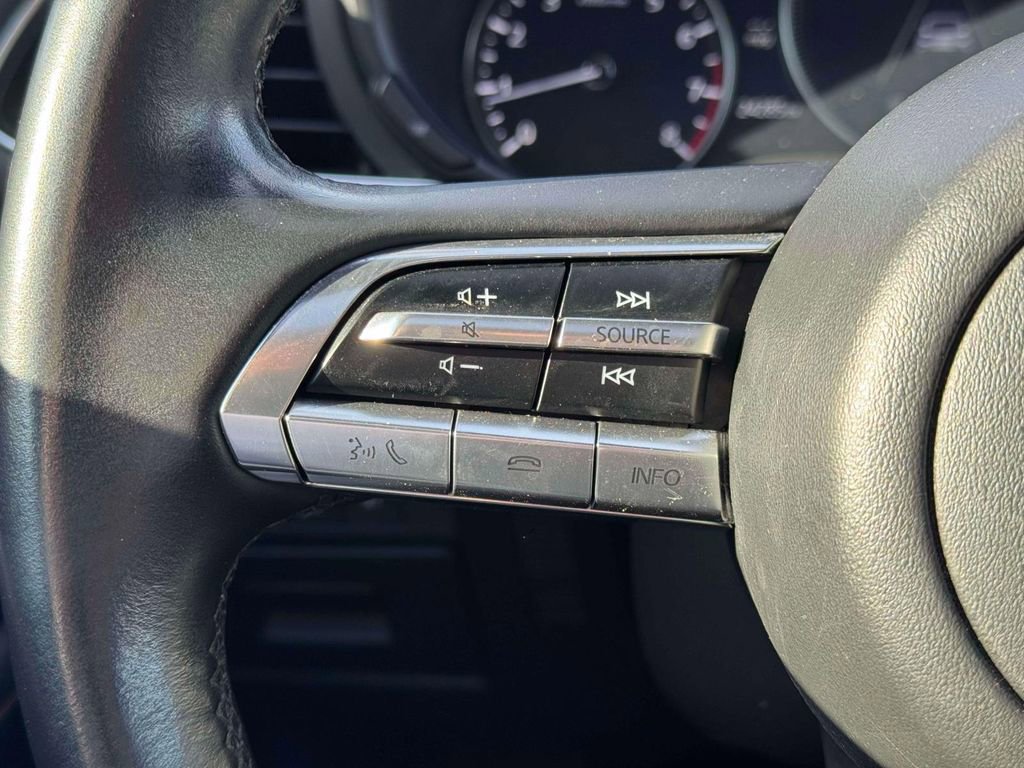 Used 2023 MAZDA MAZDA3 s AWD/4WD image 25
