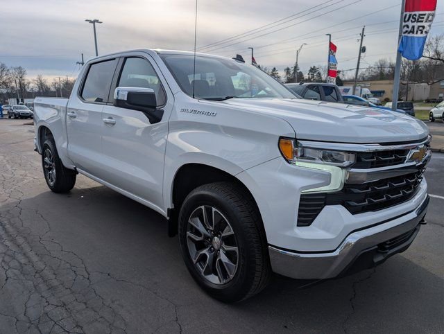 Used 2023 Chevrolet Silverado 1500 LT image 7