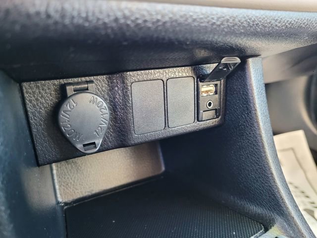 Used 2019 Toyota Corolla LE image 14