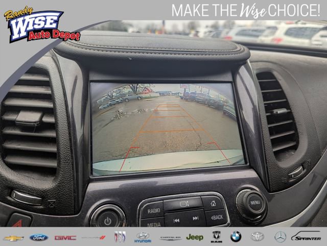 Used 2016 Chevrolet Impala LT w/ Convenience Package image 14