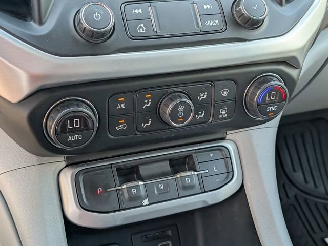 Used 2022 GMC Acadia SLT w/ Preferred Package FWD image 30