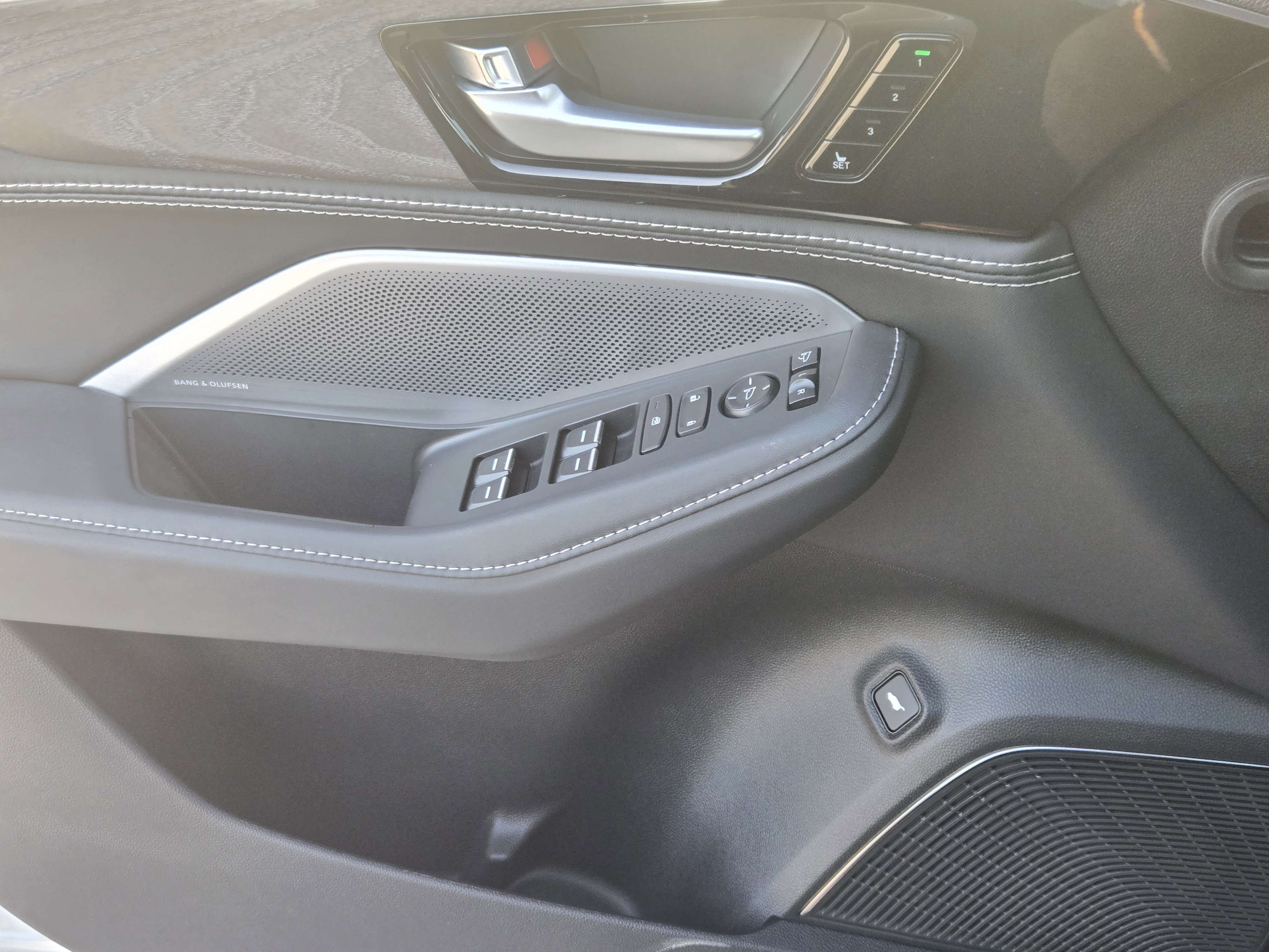 New 2026 Acura MDX SH-AWD w/ Advance Package image 16