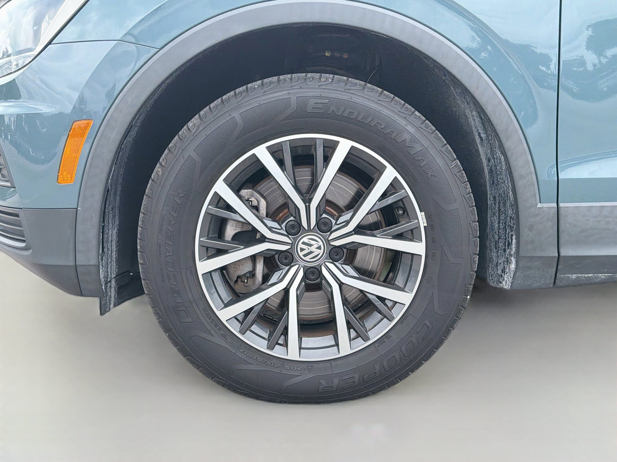 Used 2019 Volkswagen Tiguan SE w/ Panoramic Sunroof Package AWD/4WD image 40