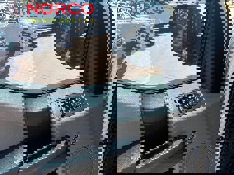 Used 2015 Ford F150 XL w/ Equipment Group 101A Mid image 18