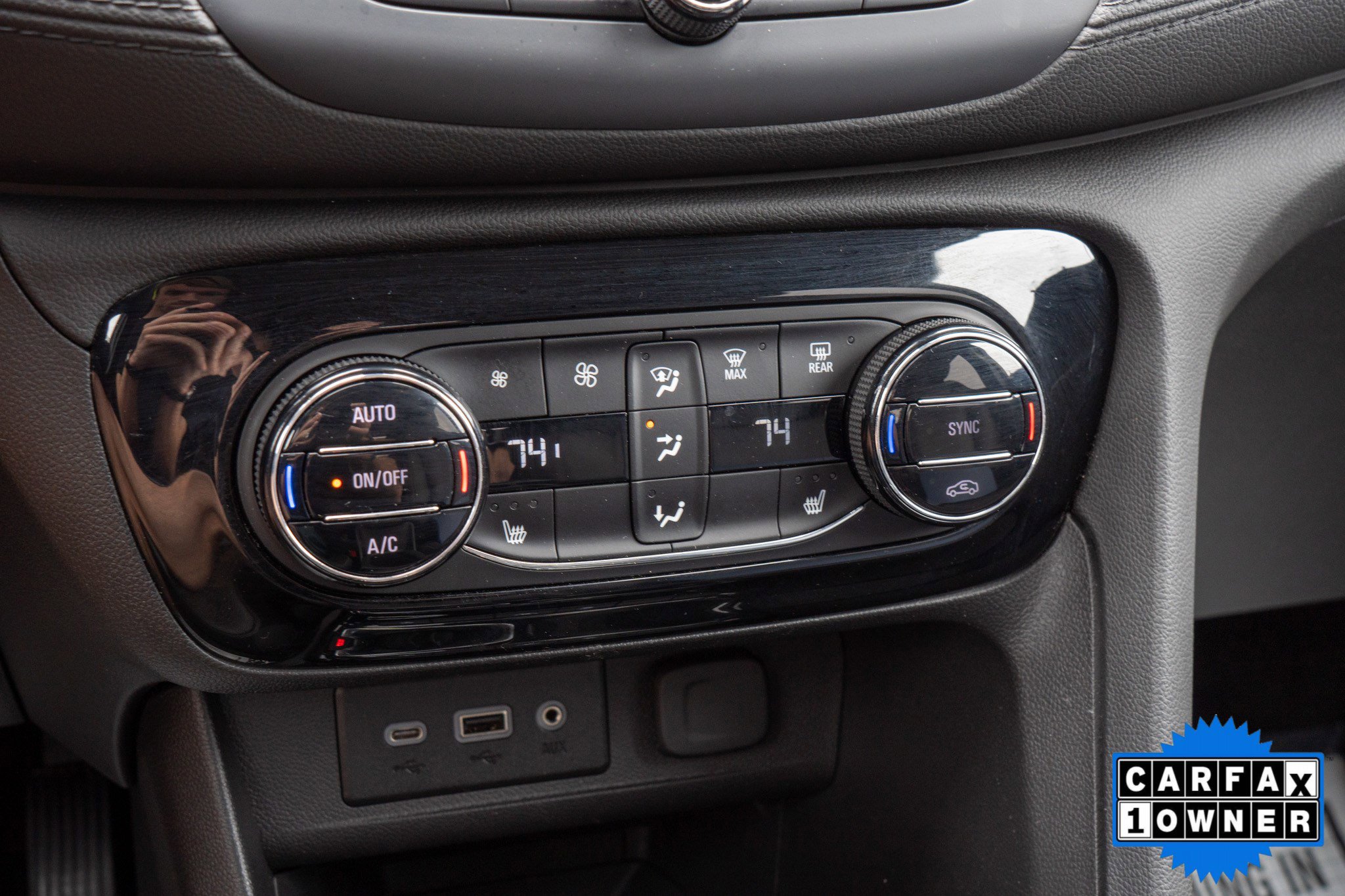 Certified 2023 Buick Encore GX Essence w/ Experience Buick Package image 14