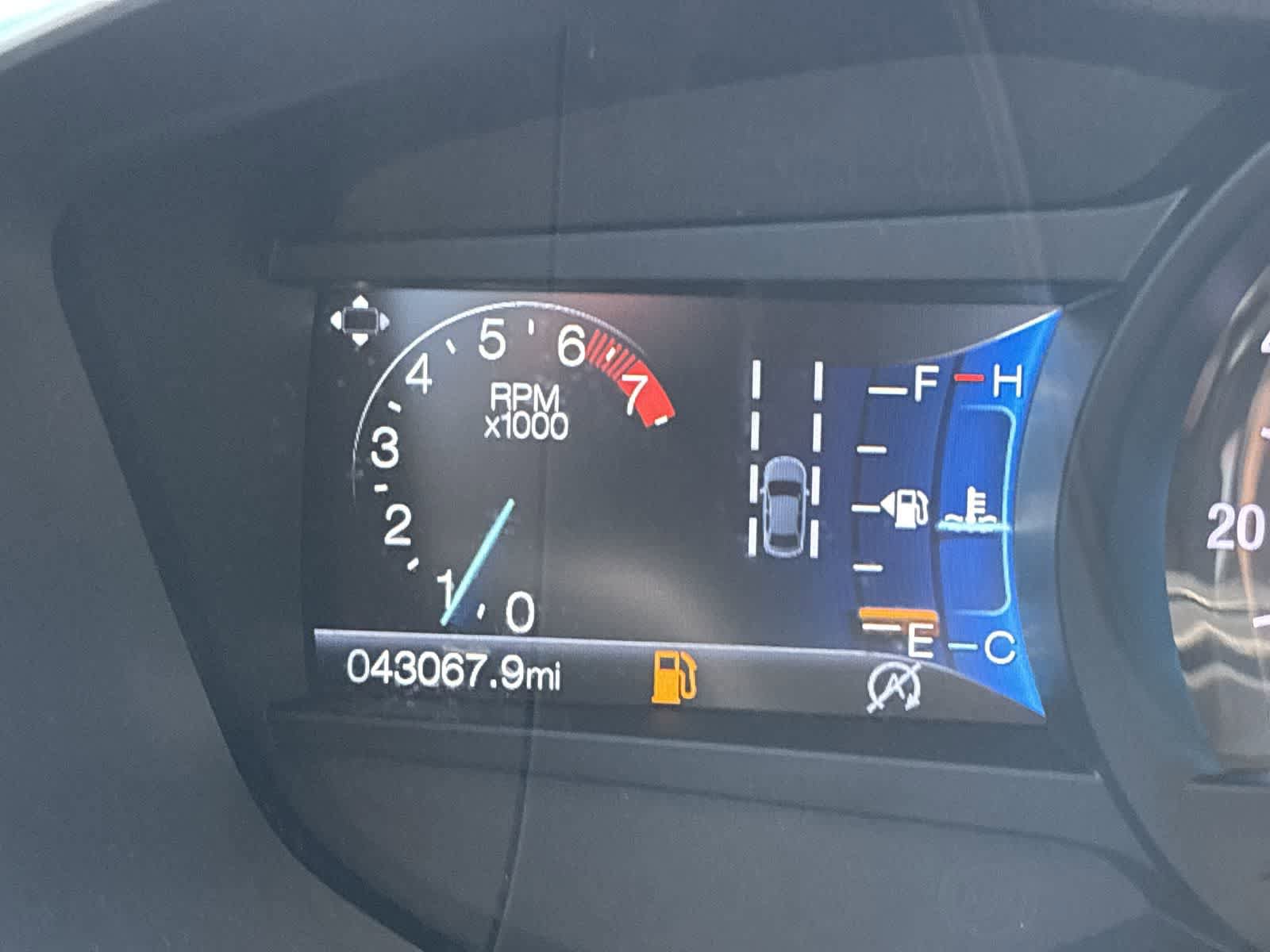 Used 2019 Ford Fusion SE FWD image 14