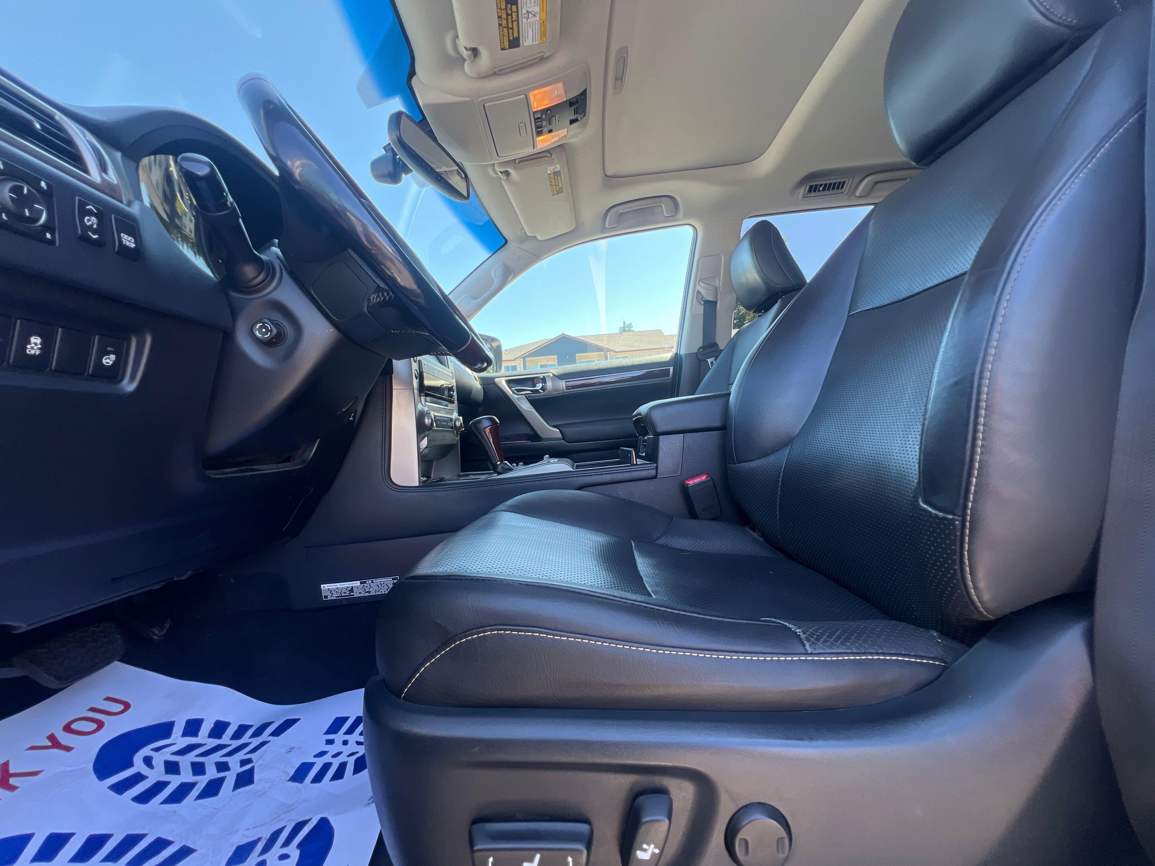 Used 2019 Lexus GX 460 Luxury image 28