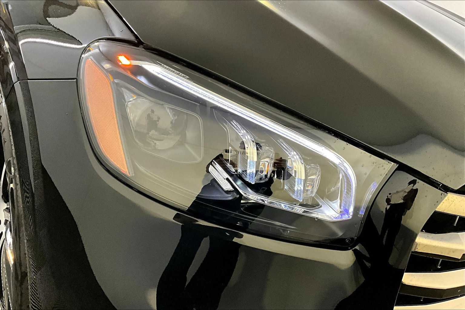 New 2026 Mercedes-Benz GLS 450 4MATIC image 16