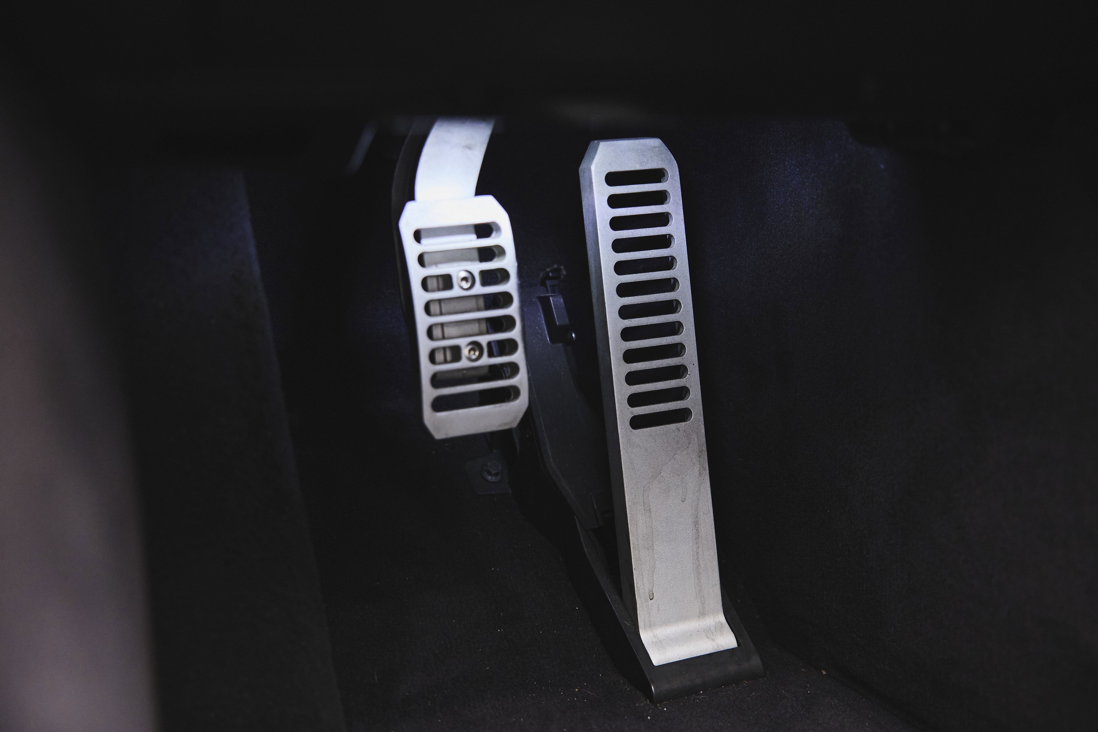 Used 2016 McLaren 650S Spider image 21