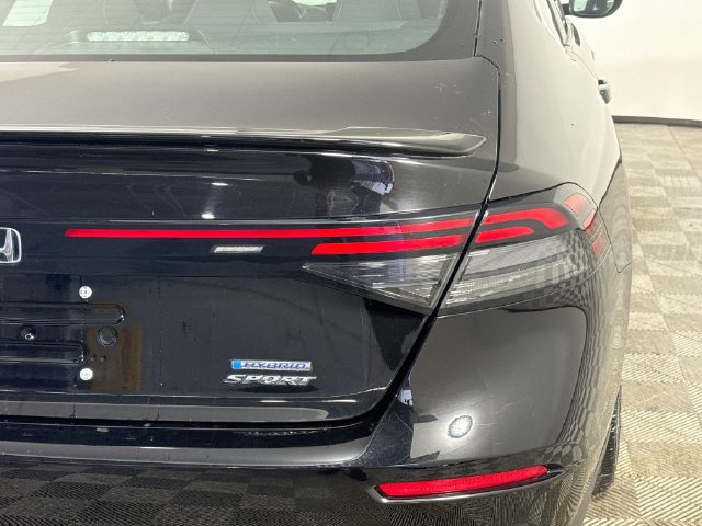Used 2024 Honda Accord Sport image 33