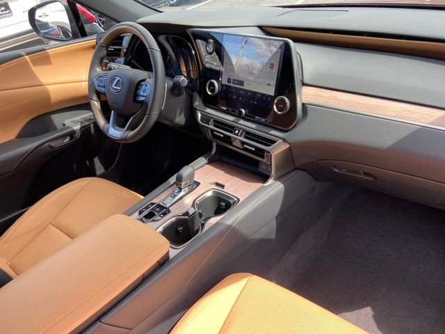 Certified 2023 Lexus RX 350h w/ Cold Area Package image 27