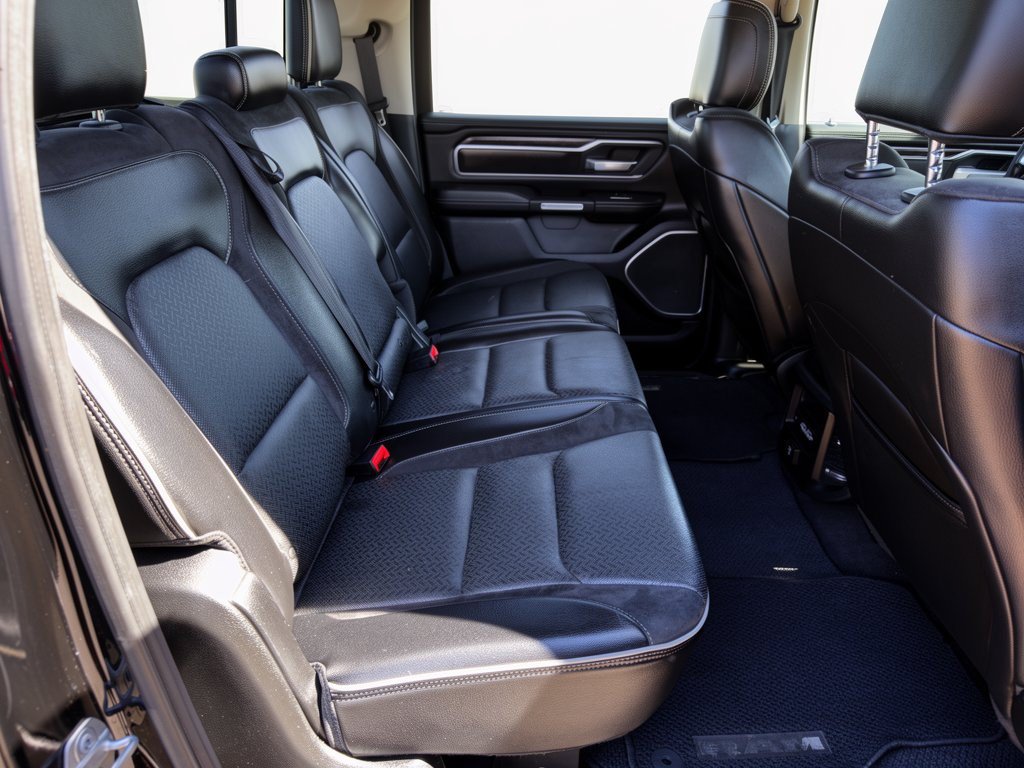 Used 2019 RAM 1500 Laramie RWD image 29