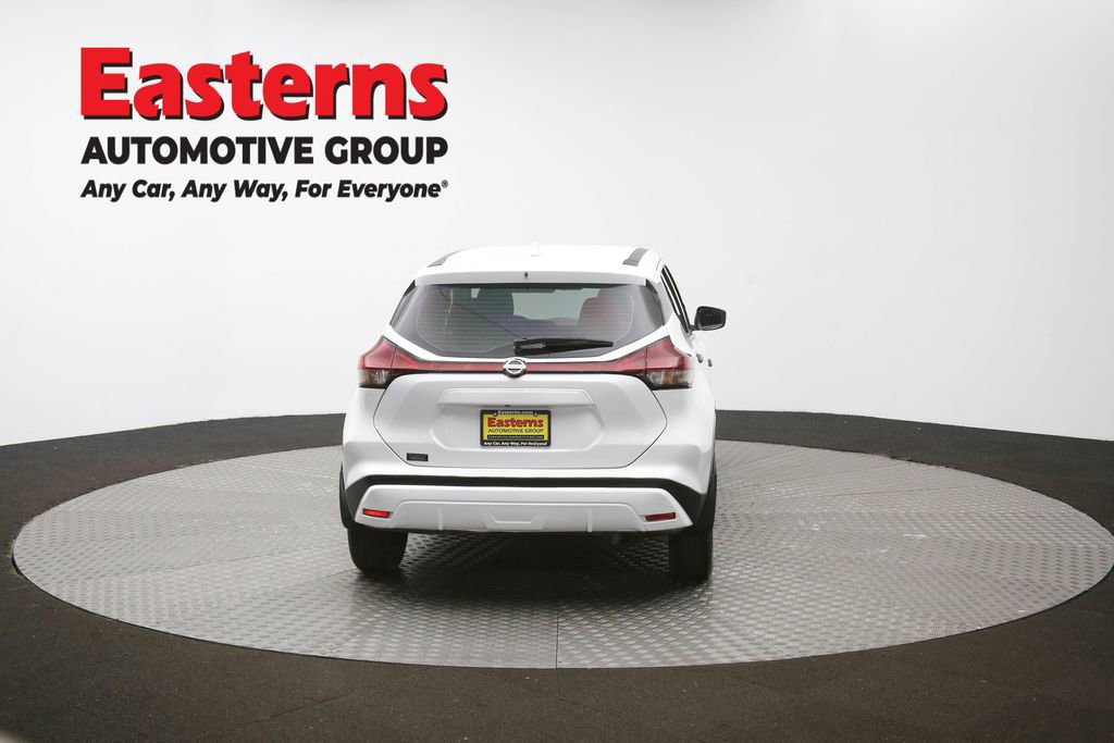 Used 2021 Nissan Kicks S image 33