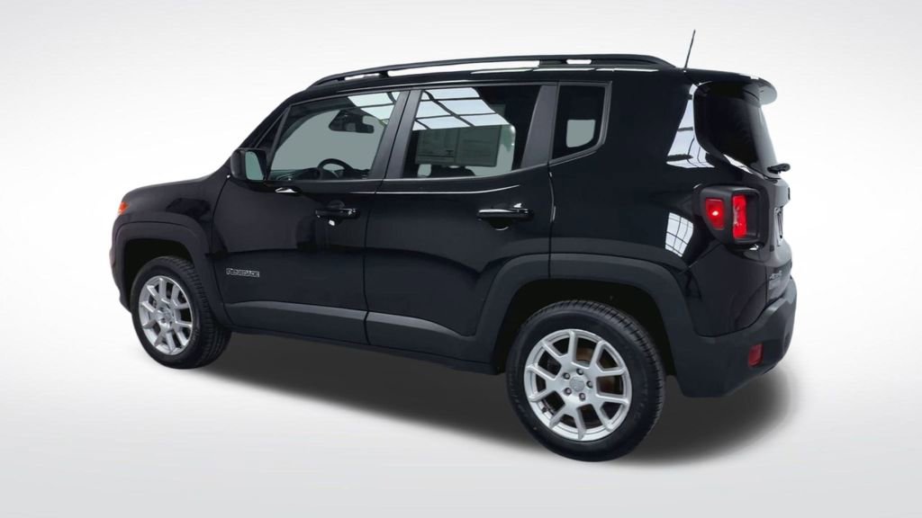 Used 2021 Jeep Renegade Latitude image 20