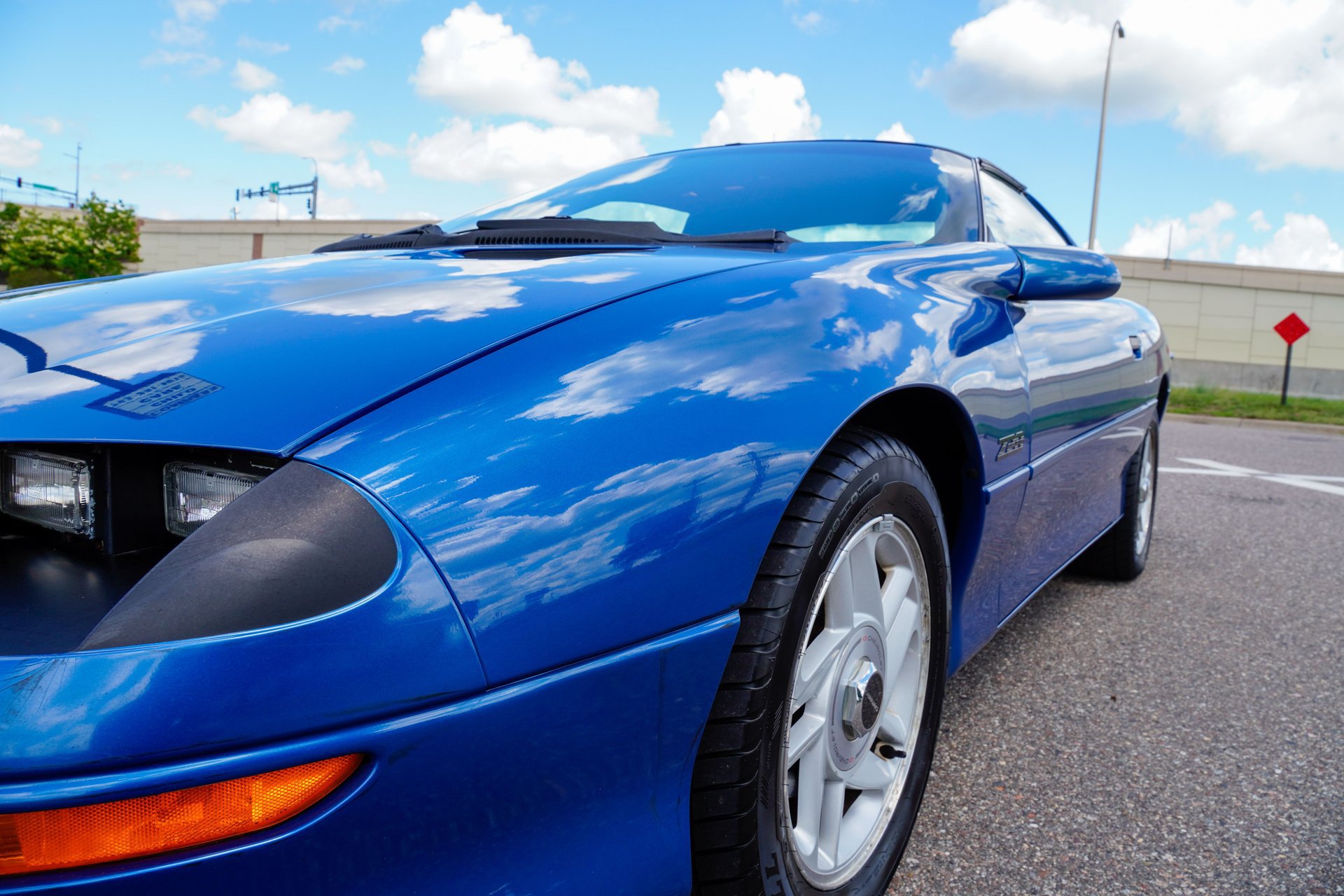 Used 1996 Chevrolet Camaro Z28 RWD image 27