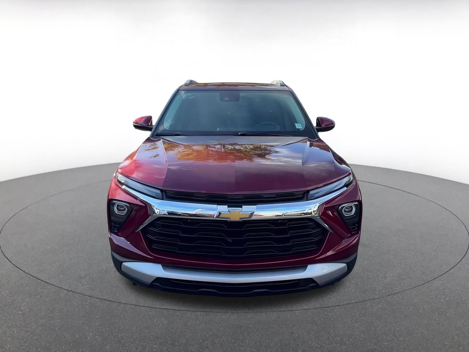 Used 2025 Chevrolet TrailBlazer LT image 4