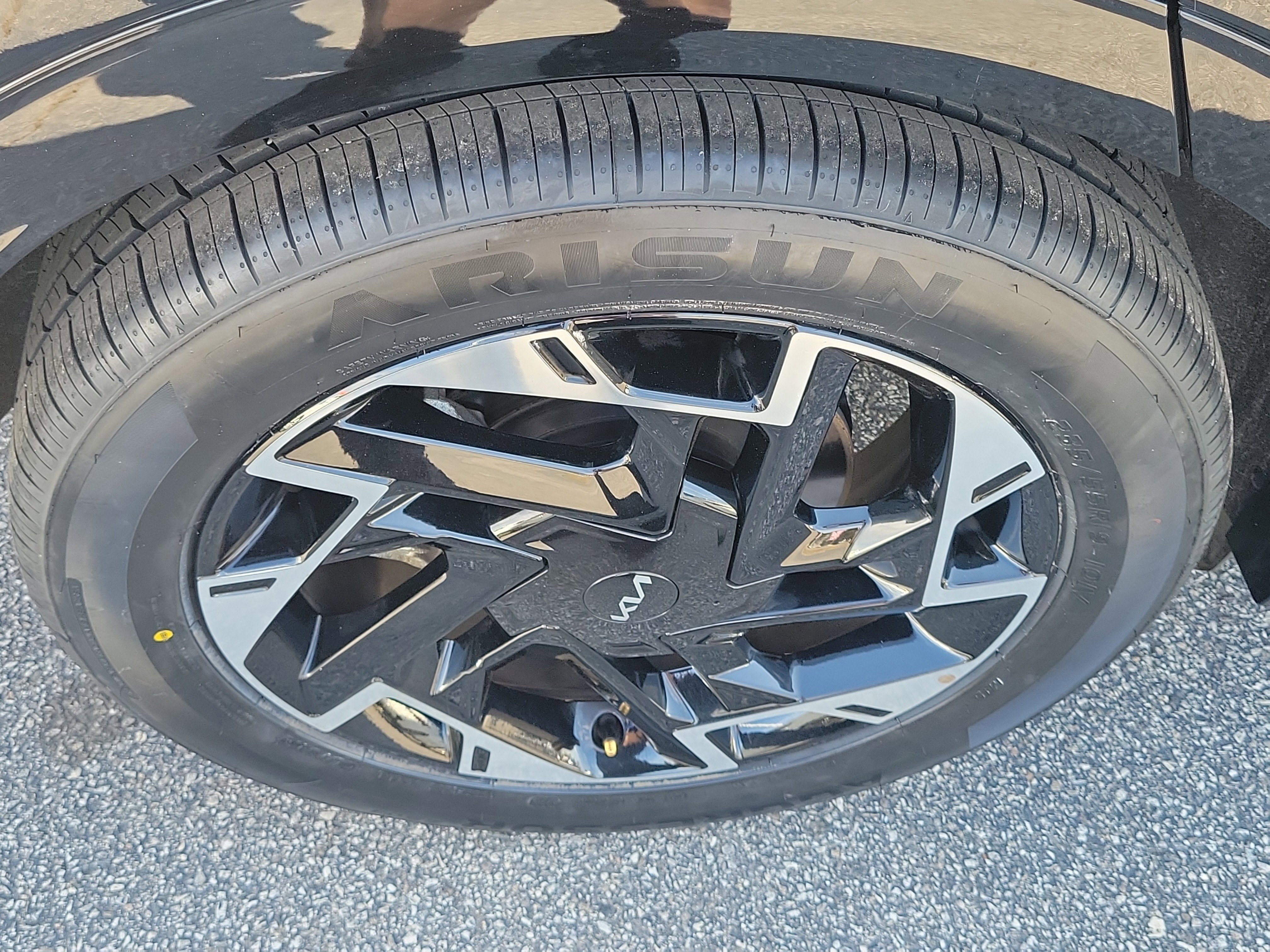 Used 2024 Kia Sportage SX image 7